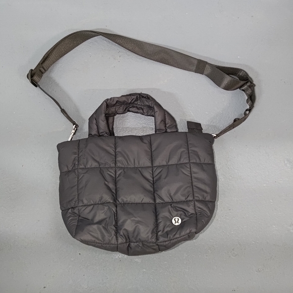 backpack for travelling with wheels BAGSMART Rolling Women, Wheeled Backpack Packing Cube, Travel Back pack with Wheels, Carry On Suitcase Bag 17 Inch Large Roller Daypack, Champagne SKU:12738-01 ssp_azw_specialprice Shimano Beast Master | the wheels are strong